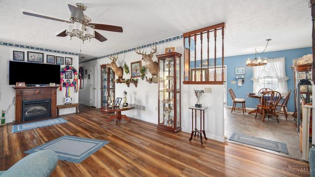 840 Easy St, Manchester Twp, OH 45144