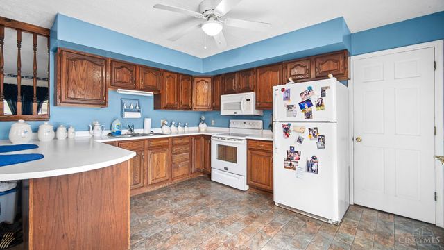 840 Easy St, Manchester Twp, OH 45144