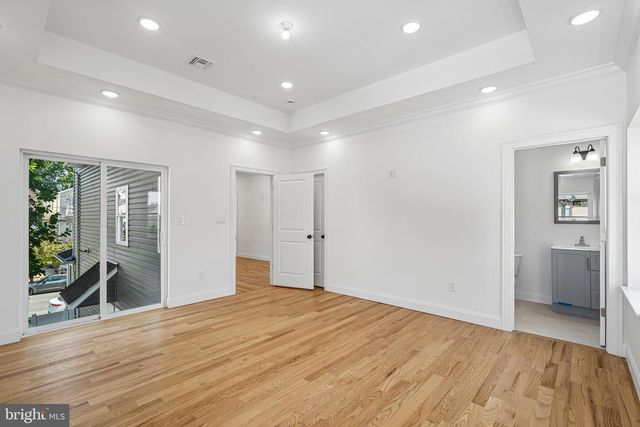 29 S 2ND ST, Elizabeth, NJ 07206