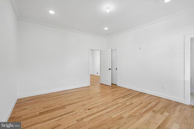 29 S 2ND ST, Elizabeth, NJ 07206