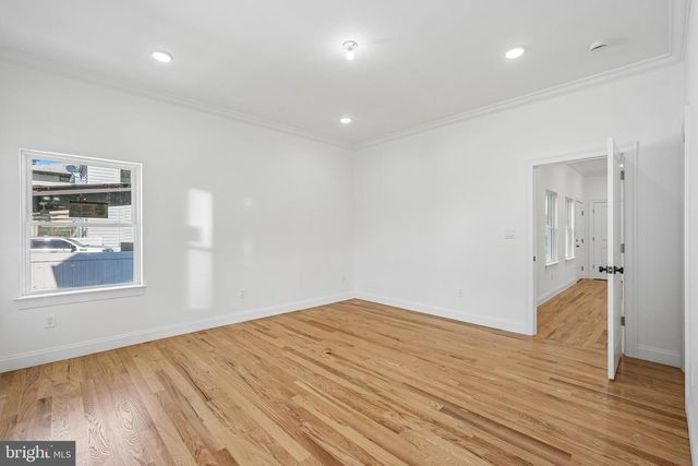 29 S 2ND ST, Elizabeth, NJ 07206