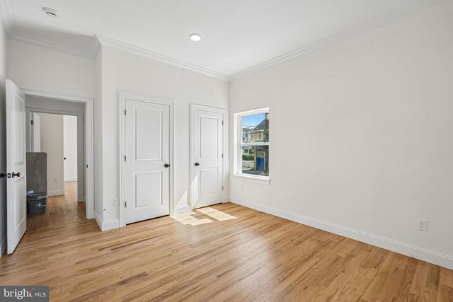 29 S 2ND ST, Elizabeth, NJ 07206