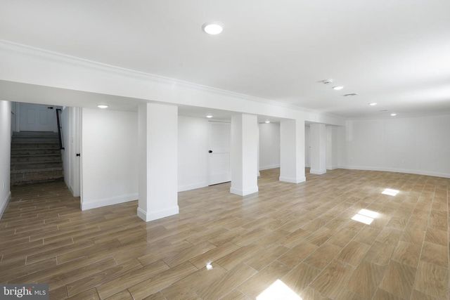 29 S 2ND ST, Elizabeth, NJ 07206