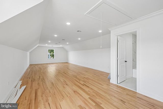 29 S 2ND ST, Elizabeth, NJ 07206