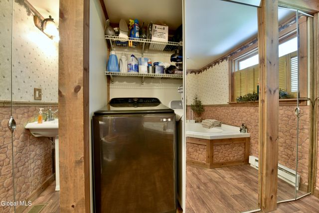 229 Murray Hill Road, Ephratah, NY 13452