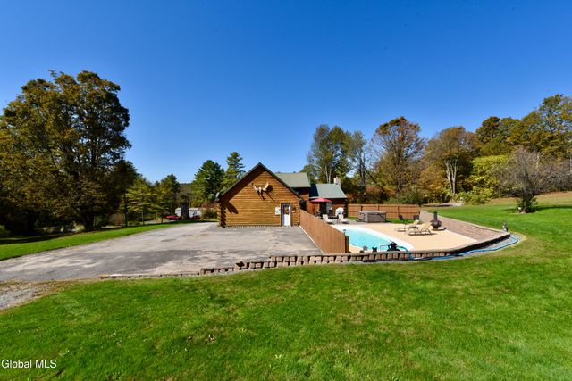 229 Murray Hill Road, Ephratah, NY 13452