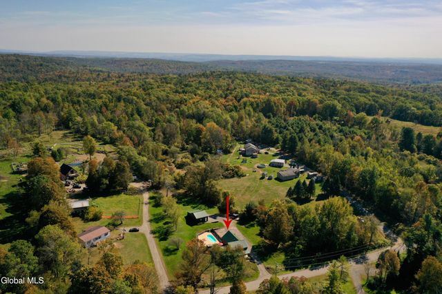 229 Murray Hill Road, Ephratah, NY 13452