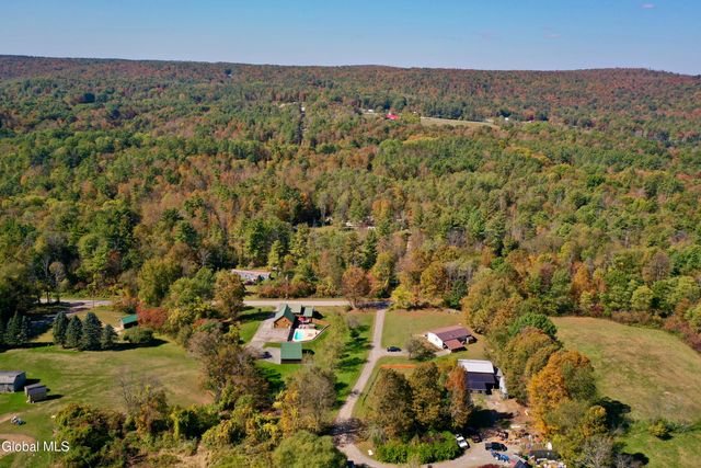 229 Murray Hill Road, Ephratah, NY 13452