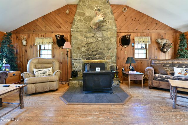 229 Murray Hill Road, Ephratah, NY 13452