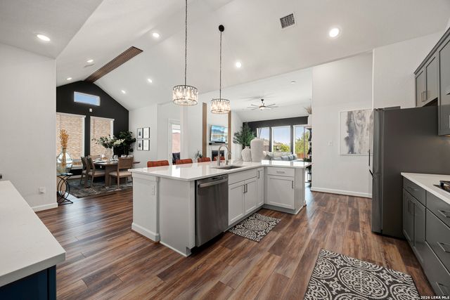 3716 Cualquiera, San Antonio, TX 78261