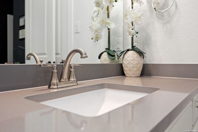 3716 Cualquiera, San Antonio, TX 78261