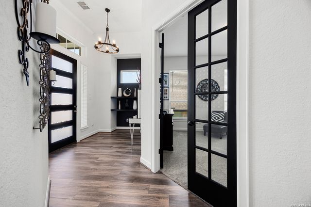 3716 Cualquiera, San Antonio, TX 78261