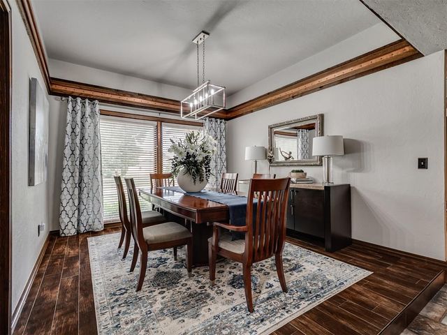 10913 Abbeywood, Oklahoma City, OK 73170