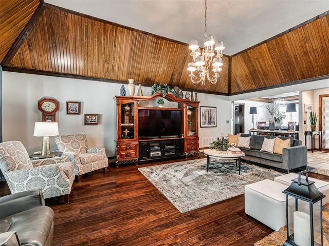 10913 Abbeywood, Oklahoma City, OK 73170