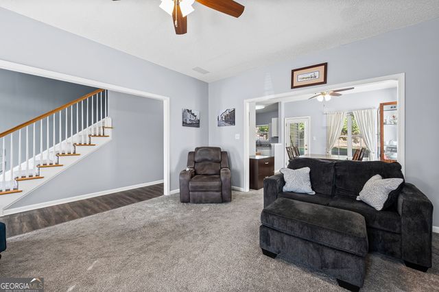 302 Prescott Court, Newnan, GA 30265