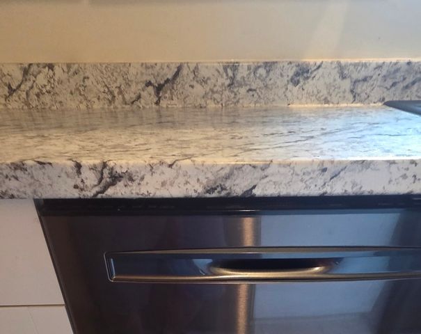 2001 S Mattis Avenue E, Champaign, IL 61821