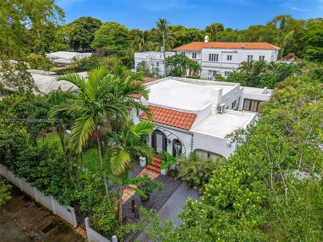 1214 Capri St, Coral Gables, FL 33134