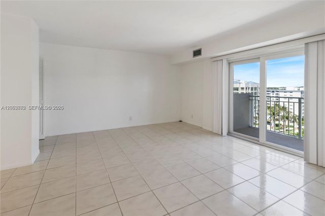3215 S Ocean Boulevard 804, Highland Beach, FL 33487