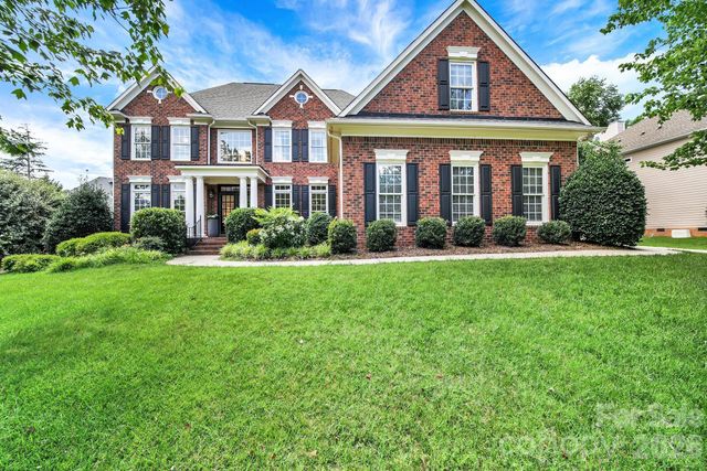 3401 Savannah Hills Drive, Matthews, NC 28105