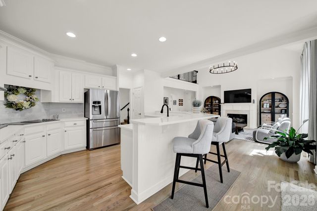 3401 Savannah Hills Drive, Matthews, NC 28105
