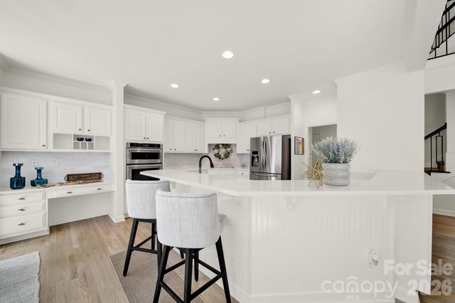 3401 Savannah Hills Drive, Matthews, NC 28105