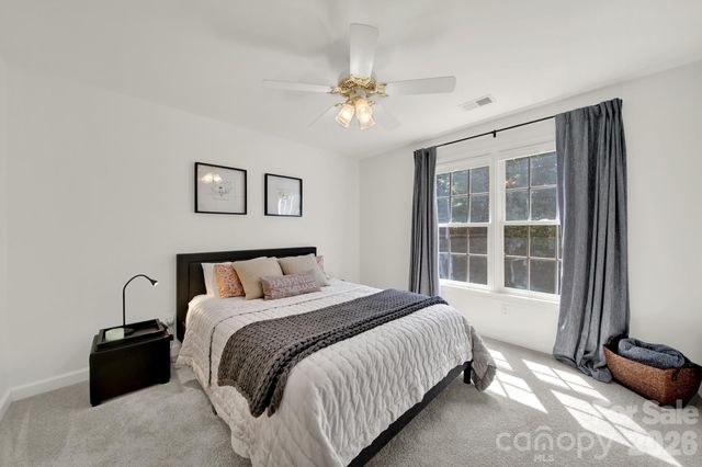 3401 Savannah Hills Drive, Matthews, NC 28105