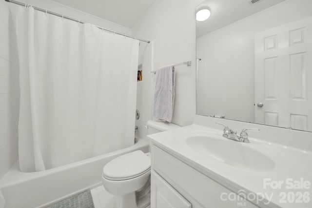 3401 Savannah Hills Drive, Matthews, NC 28105