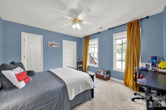 3401 Savannah Hills Drive, Matthews, NC 28105