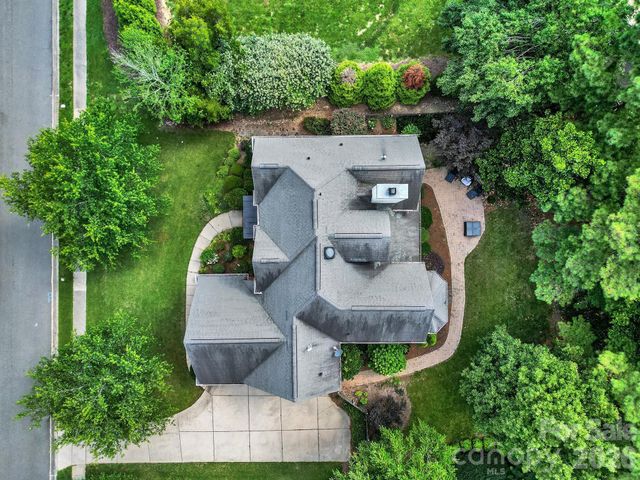 3401 Savannah Hills Drive, Matthews, NC 28105