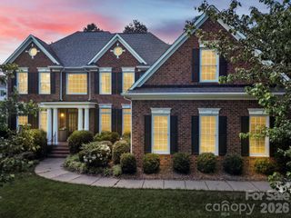 3401 Savannah Hills Drive, Matthews, NC 28105