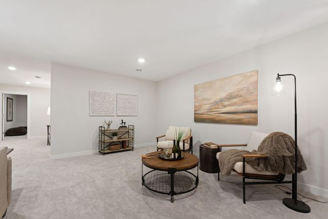 2160 Ridgepointe Drive, Hastings, MN 55033