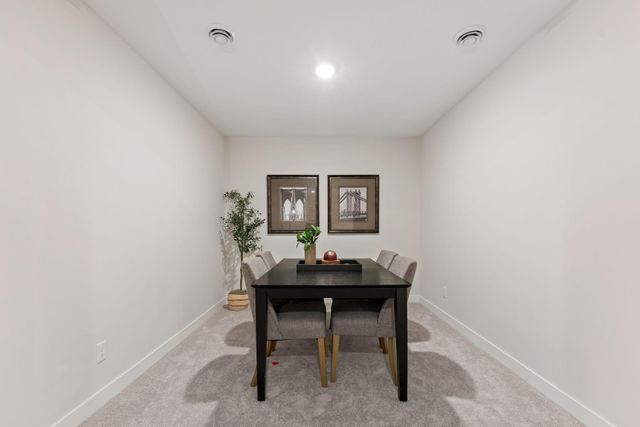 2160 Ridgepointe Drive, Hastings, MN 55033