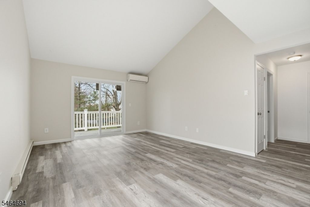 66 Mountain Ct 66, Bedminster Twp., NJ 07921 — photo 5