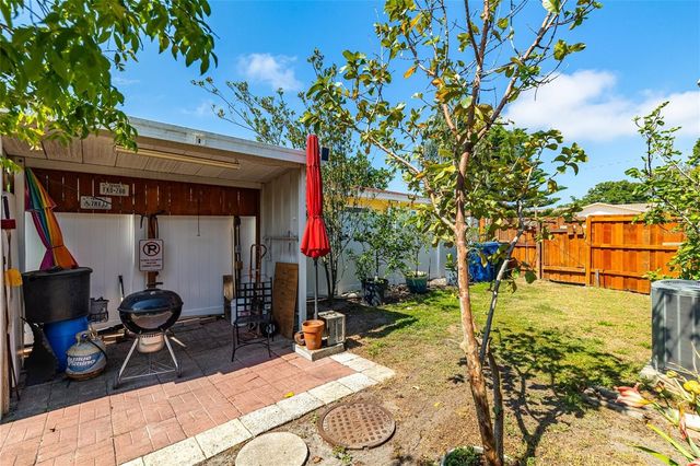 1365 WINDSOR DRIVE, Clearwater, FL 33756