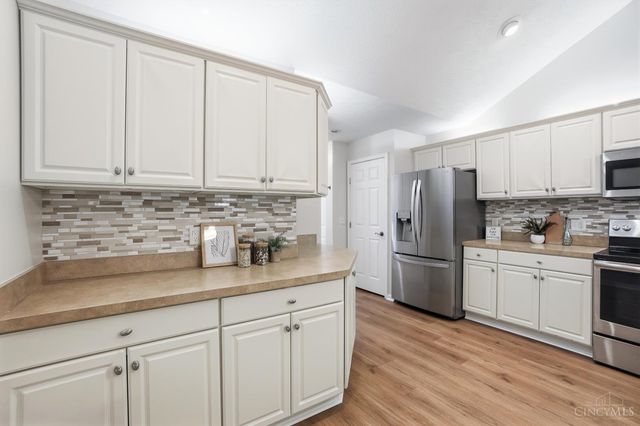 1336 Cotswold Lane, Hamilton, OH 45013