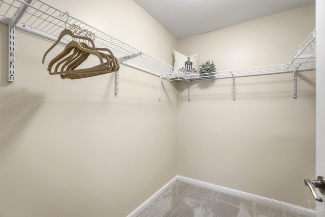 1336 Cotswold Lane, Hamilton, OH 45013