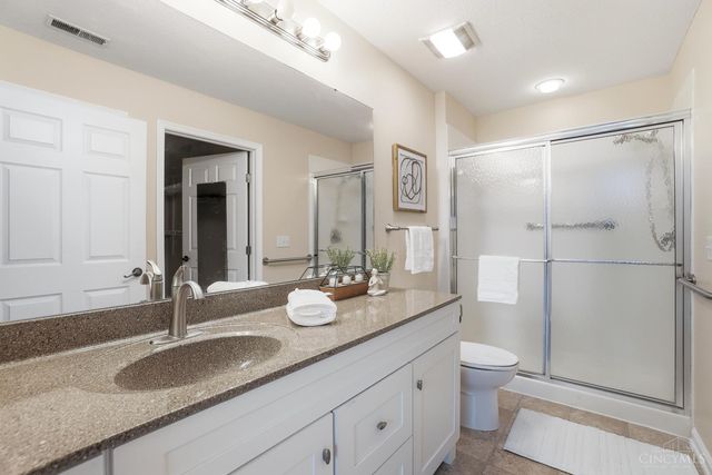 1336 Cotswold Lane, Hamilton, OH 45013