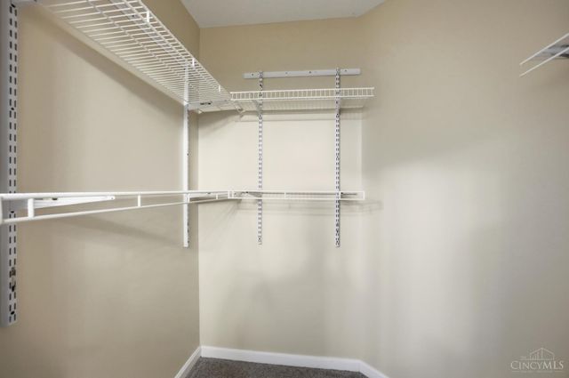 1336 Cotswold Lane, Hamilton, OH 45013