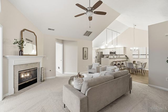 1336 Cotswold Lane, Hamilton, OH 45013