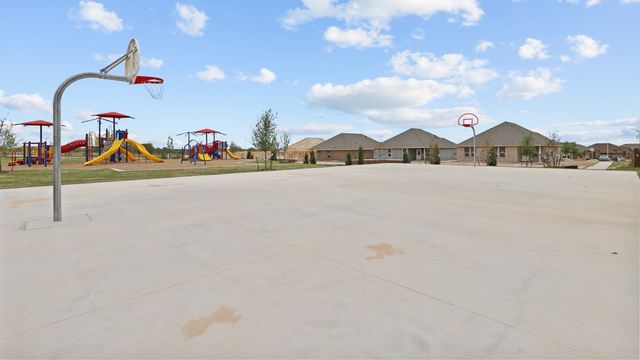 404 SUNDAY SLIENCE Way, Granbury, TX 76049
