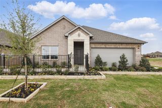 404 SUNDAY SLIENCE Way, Granbury, TX 76049
