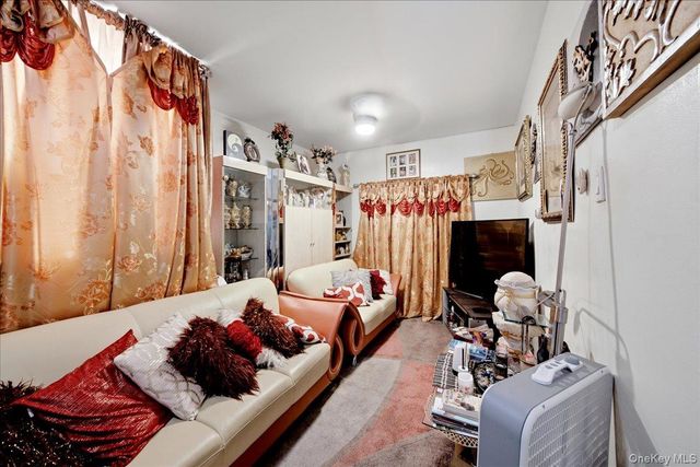 1850 Unionport Road, Bronx, NY 10462