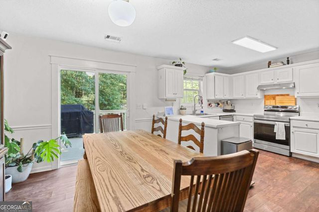 35 Hidden Brook Trail, Newnan, GA 30265