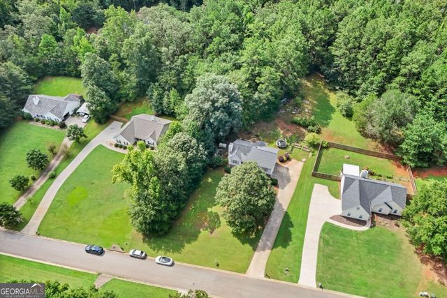 35 Hidden Brook Trail, Newnan, GA 30265
