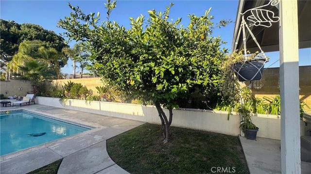 7983 Henbane, Rancho Cucamonga, CA 91739