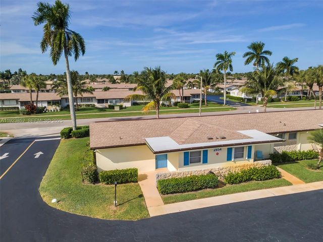 2854 E Crosley Dr E J, West Palm Beach, FL 33415
