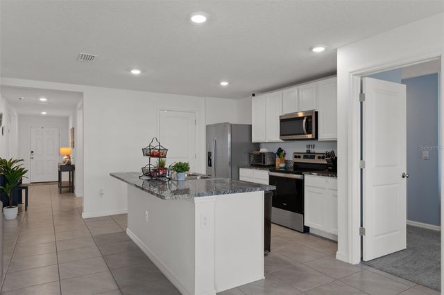 477 W FAIRWAYS VIEW DRIVE, Beverly Hills, FL 34465