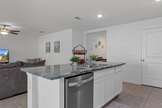 477 W FAIRWAYS VIEW DRIVE, Beverly Hills, FL 34465