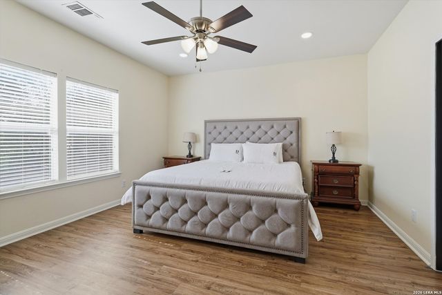 9218 Tay Dr, Helotes, TX 78023