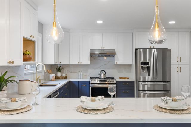 1308 N Hillview Dr, Milpitas, CA 95035